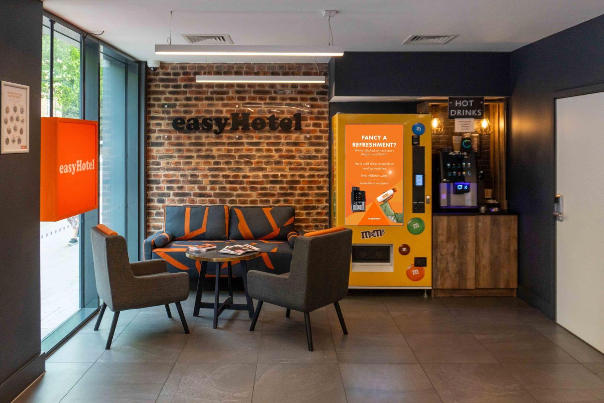 Easyhotel London City Shoreditch Bagian luar foto