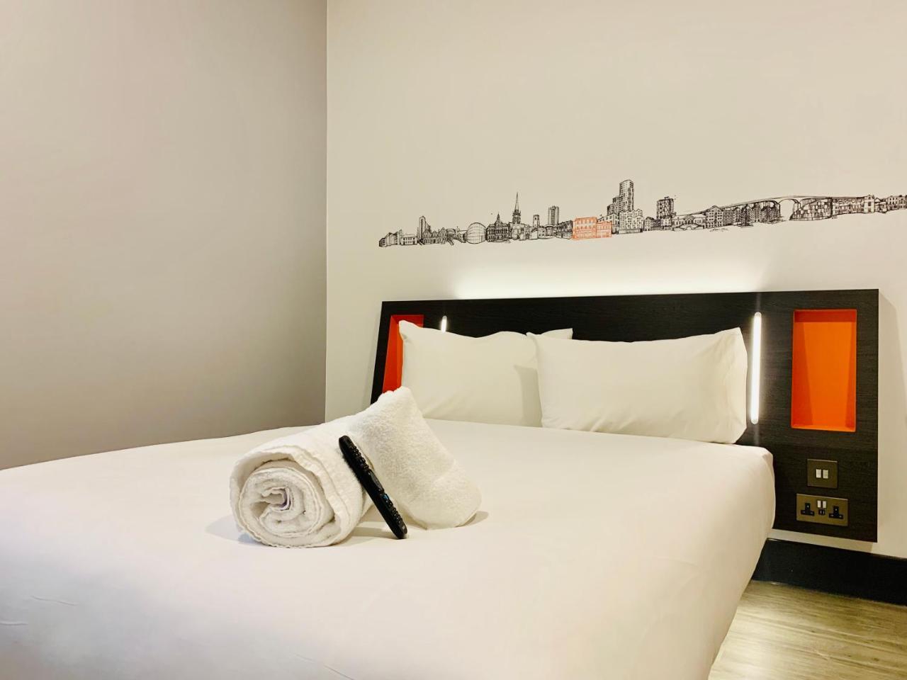 Easyhotel London City Shoreditch Bagian luar foto