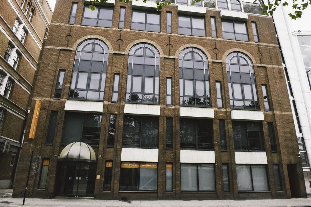 Easyhotel London City Shoreditch Bagian luar foto